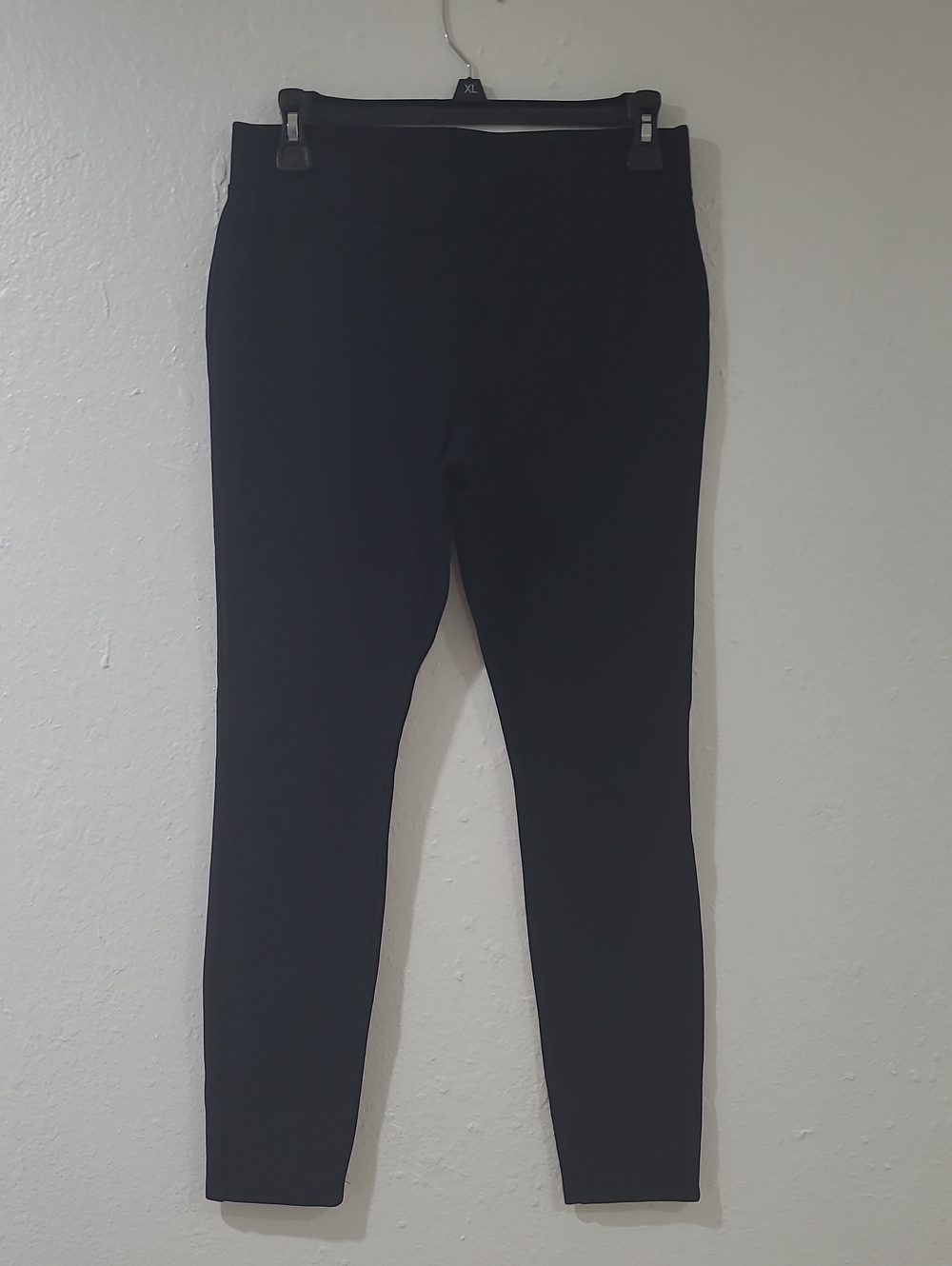 Anna Black Slim Ponte Leggings